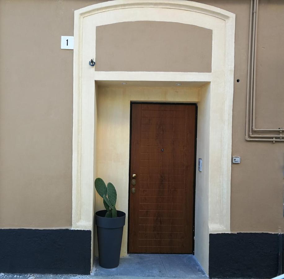 Ficodindia Mini Loft Apartment Catania Bagian luar foto